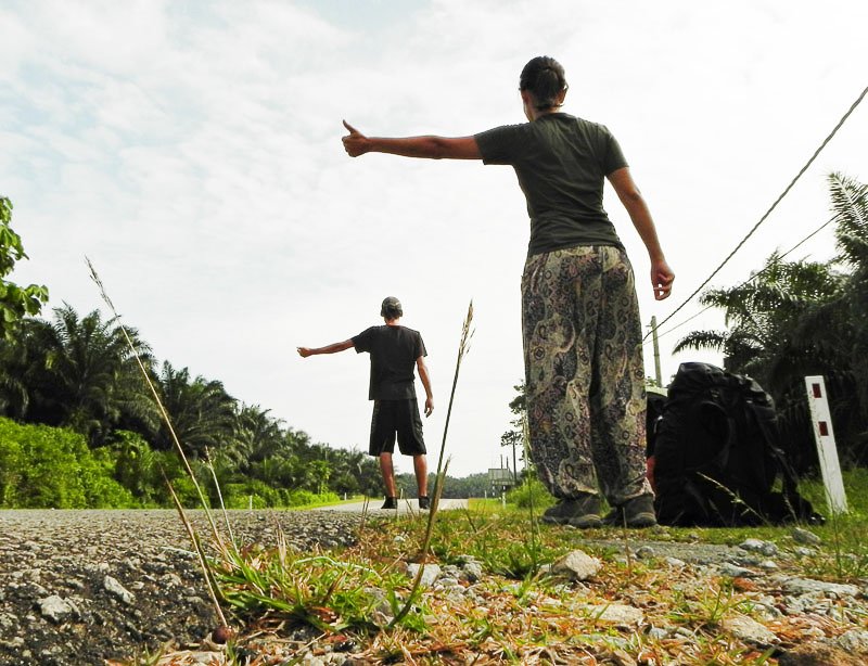 Marcando el Polo Autostop en Malasia