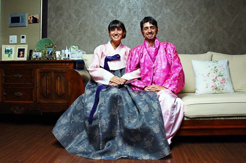 Marcando el Polo en Corea vestidos