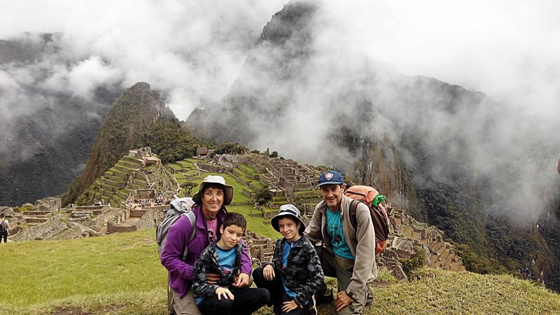 Vuelta al mundo en caravana en Machu Picchu