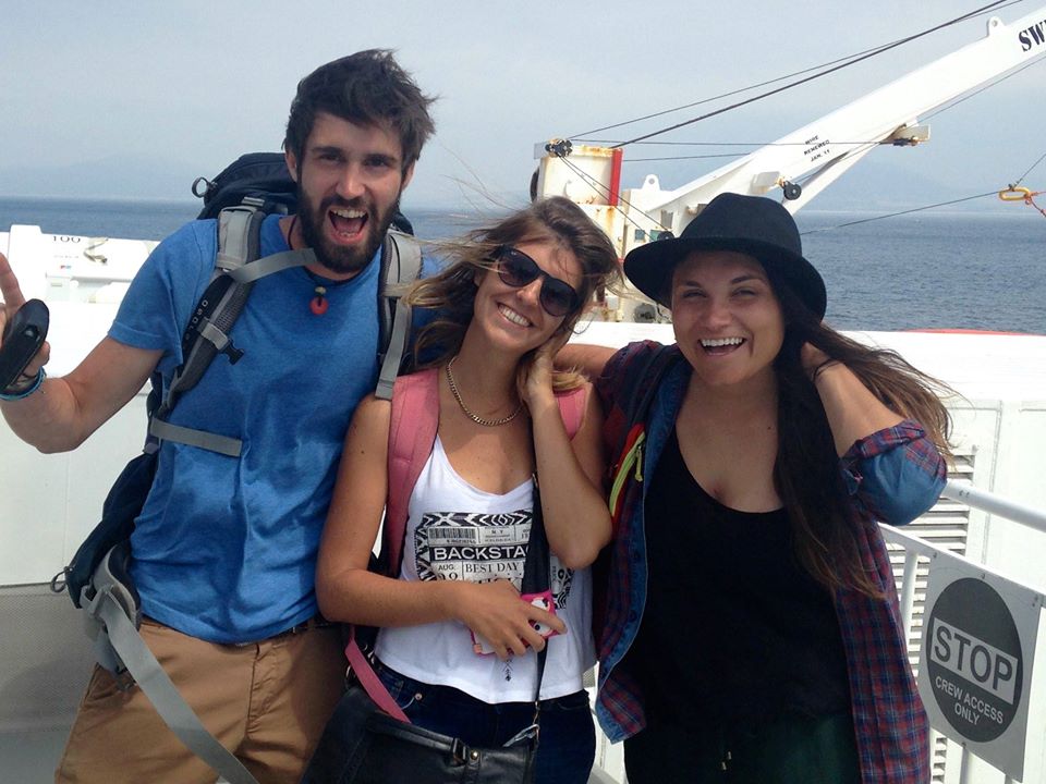 Viajar haciendo trueque de mochilera: Vero Navas en furgoneta con amigos