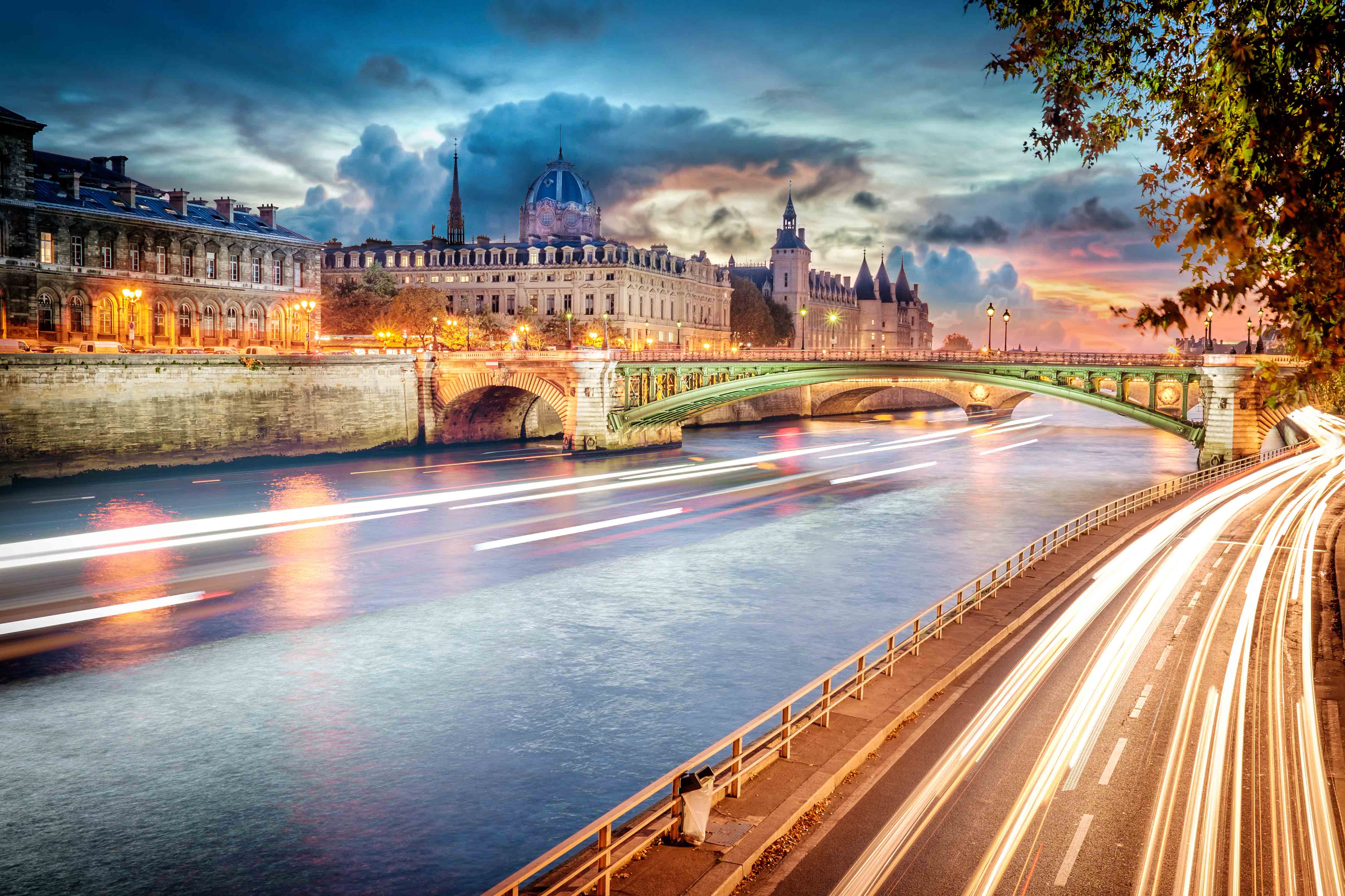 qué hacer en Navidad y Fin de Año en París: Crucero de Navidad por el río Sena
