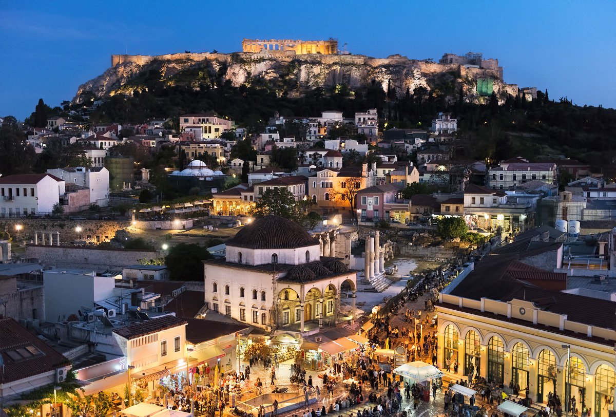 Atenas, uno de los 7 destinos baratos europeos para escaparte en Semana Santa