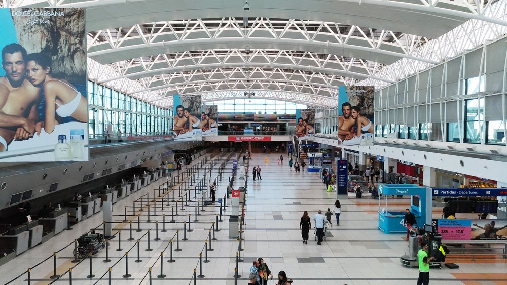Cómo ir del aeropuerto al centro de la ciudad de Buenos Aires: hall del aeropuerto