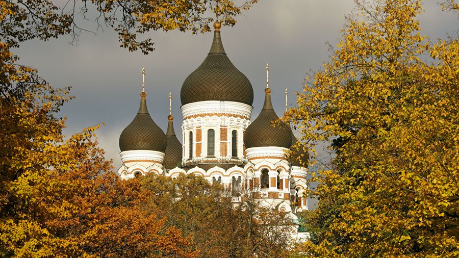 Cúpulas de la Catedral Alexander Nevsky de Tallin