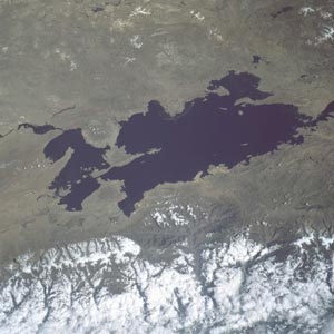 Vista aérea del lago Titicaca