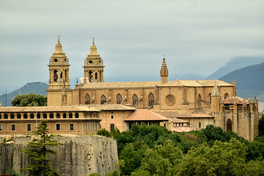 Vista de la catedral de Pamplona