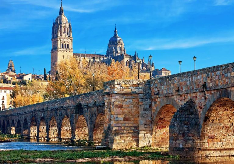 Puente y catedral de Salamanca