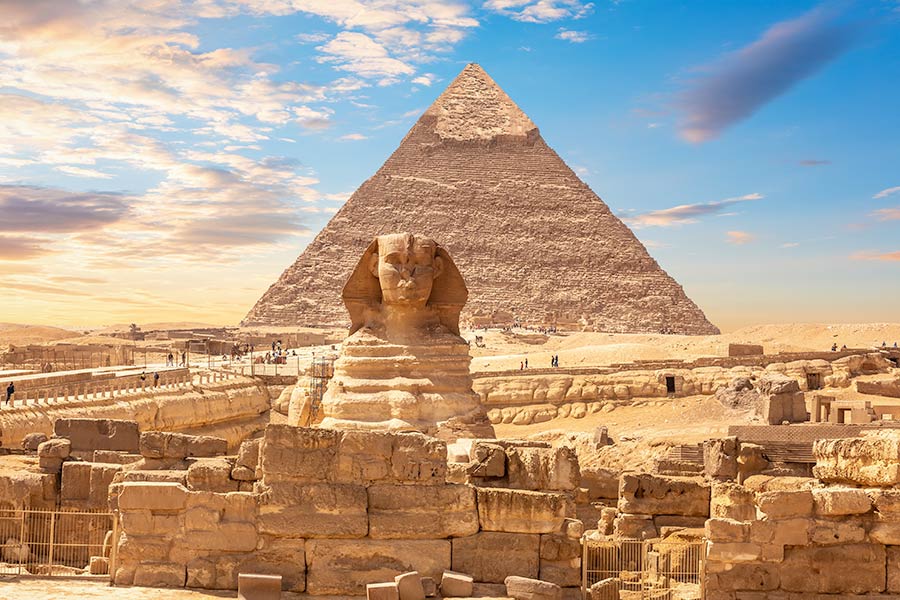 Esfinge y las Pirámides de Giza (Egipto)