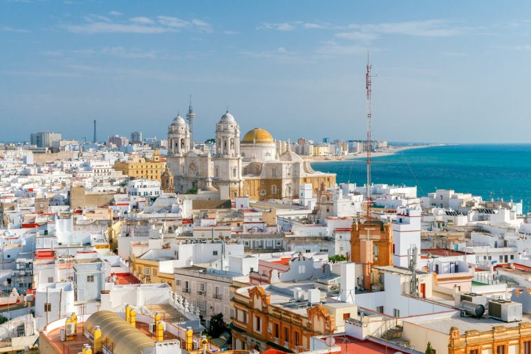 Cádiz, un destino para una escapada de turismo de fin de semana en Andalucía
