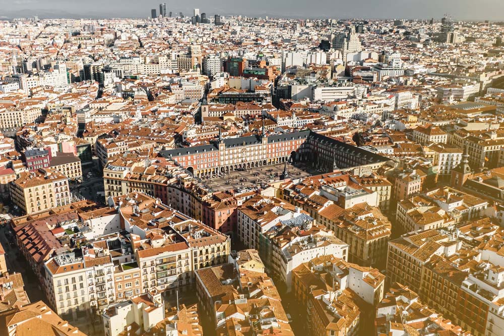 Consignas de maletas en Madrid: vista aérea del centro histórico