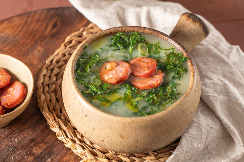 Caldo verde, sopa popular en la cocina portuguesa