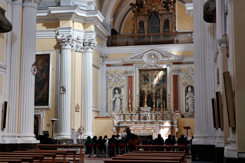 Interior de la basílica de San Severo