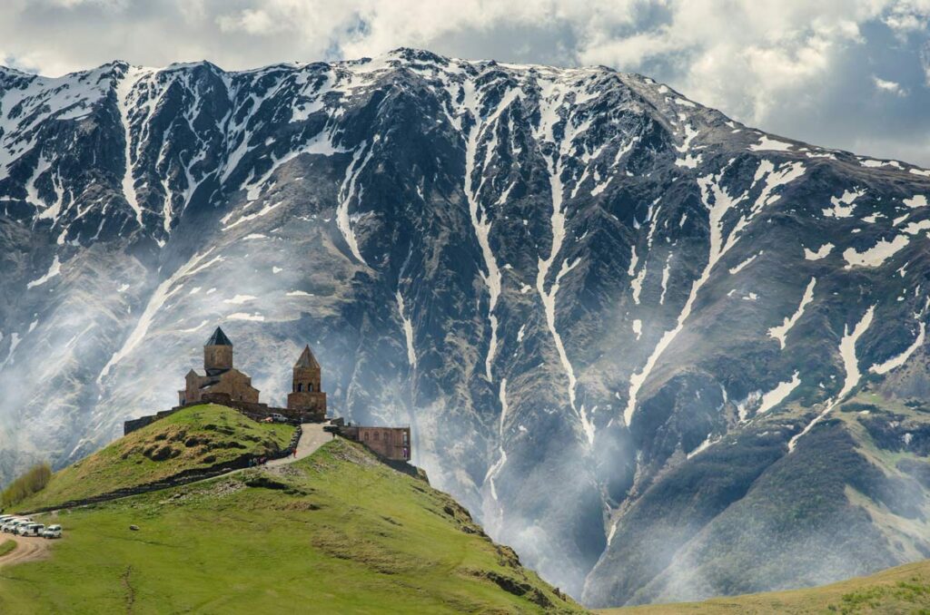 Iglesia de la Trinidad Gergeti en Georgia