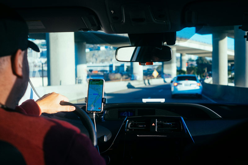 Uber, una de las formas de cómo llegar desde el aeropuerto de Bruselas al centro