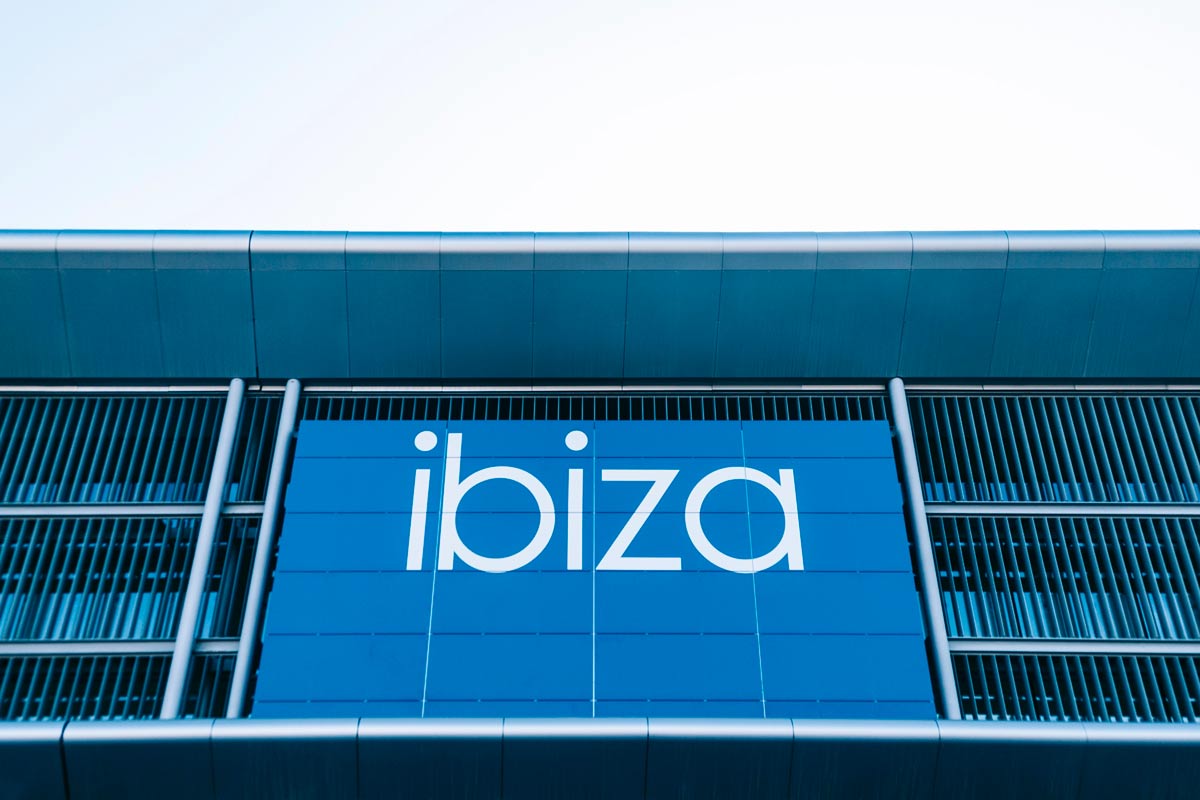 Consigna en Ibiza: todas las opciones para dejar tu equipaje